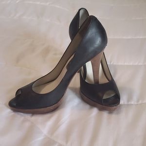 Vintage Steve Madden peep toe heels